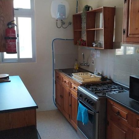 Sea View 2 Bedroom Apartment Marsaskala Bagian luar foto
