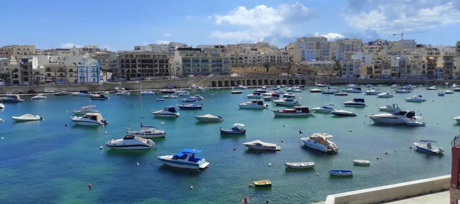 Sea View 2 Bedroom Apartment Marsaskala Bagian luar foto